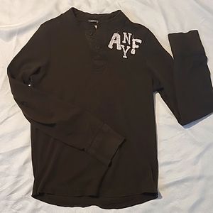 Men's Abercrombie and Fitch long sleeve shirt